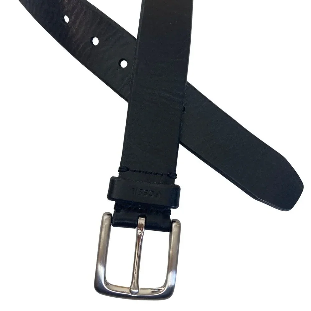 Fossil Mens Black Genuine Leather Belt Size 44 Silver Tone Buckle